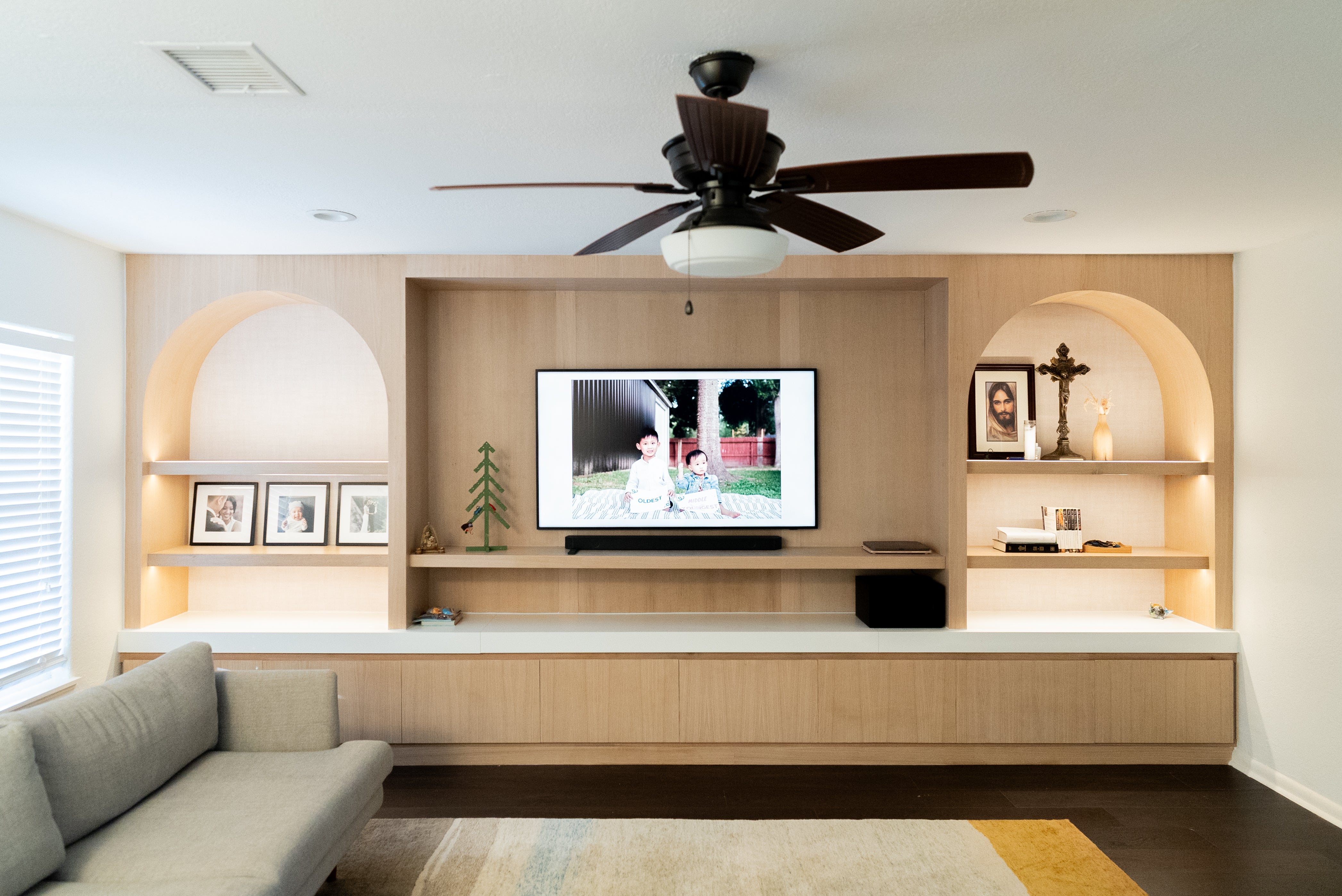 White Oak Living Room – Design Craft Workshop