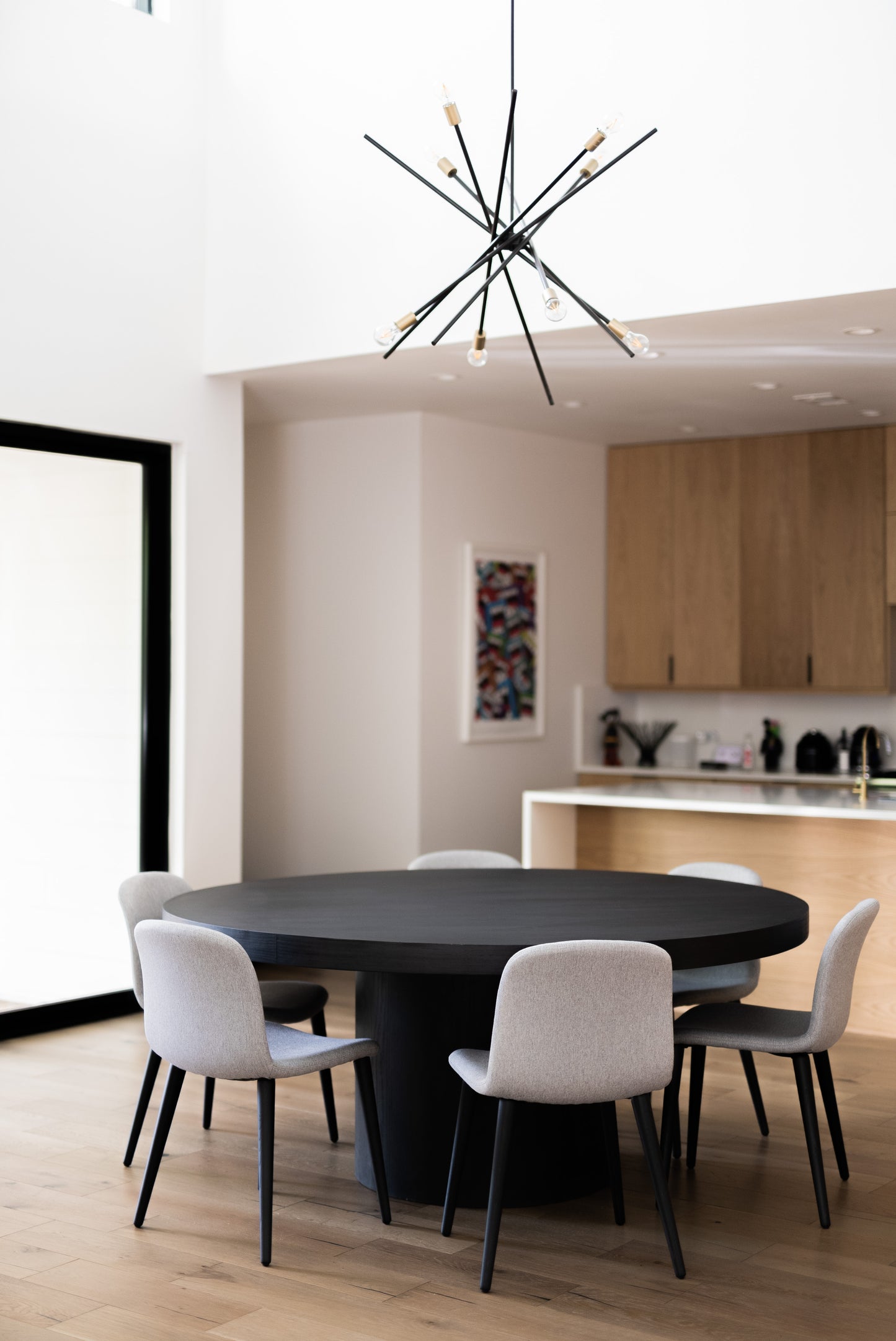 Veneer Round Table