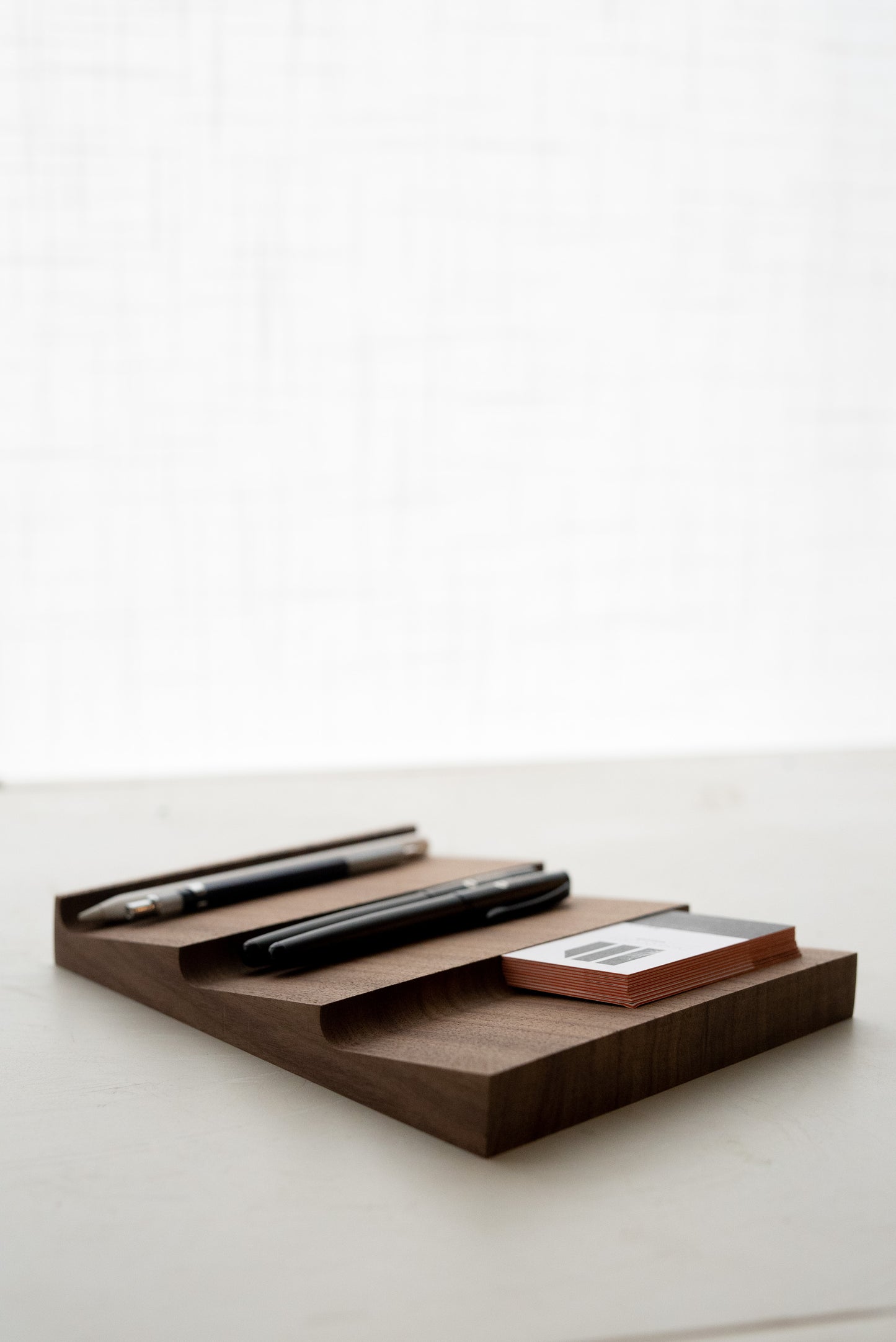 Wav Minimal Desk Organizer