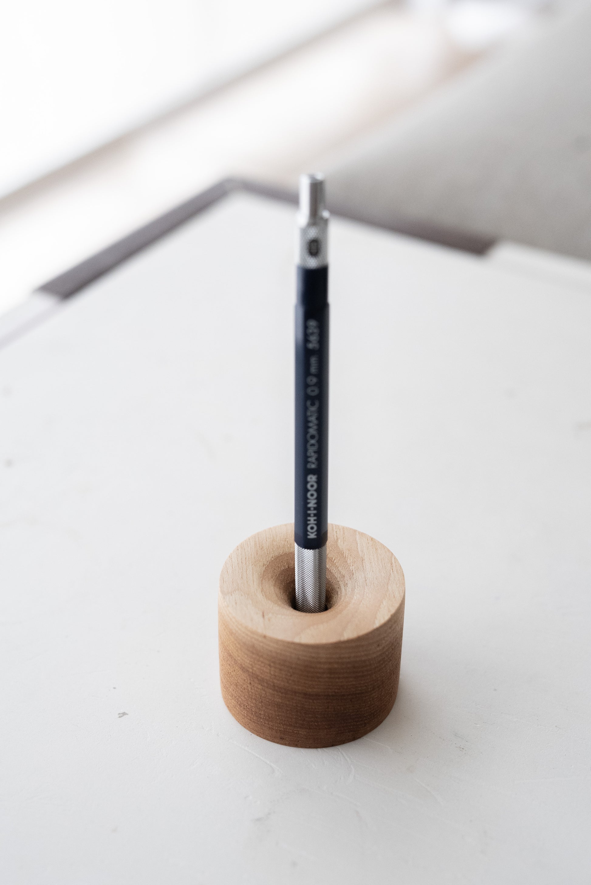 Acrylic Art Pen Caddy - Evermore Stud.io